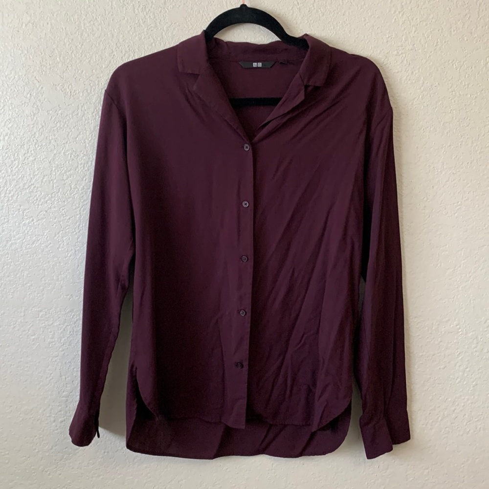 Uniqlo Burgundy Rayon Blouse 💜